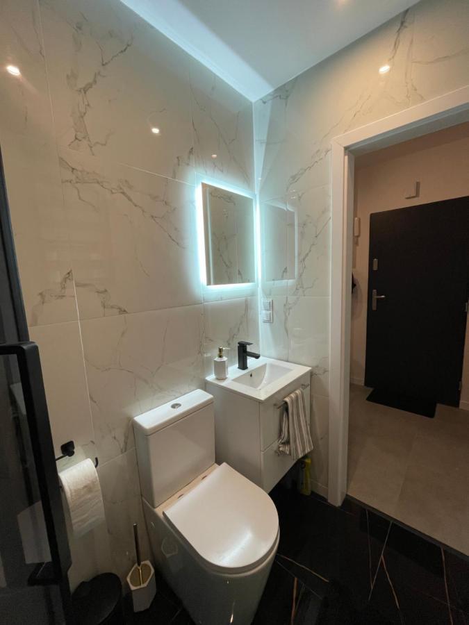 شقة Katowice Apartament Spodek Modrzewiowa 24 المظهر الخارجي الصورة